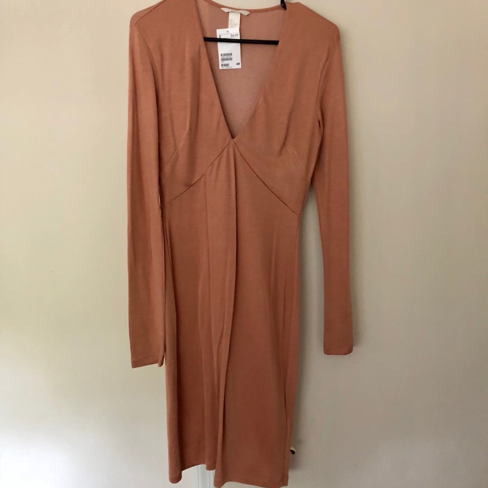 H&M Tan Long Sleeved Dress